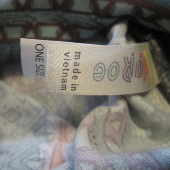 LuLaRoe Leggings, Aztec or Egyptian, One Size - Picture 4 of 5